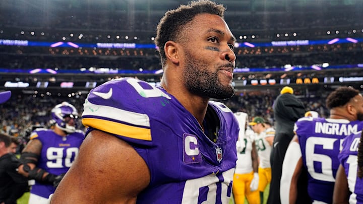 Green Bay Packers v Minnesota Vikings