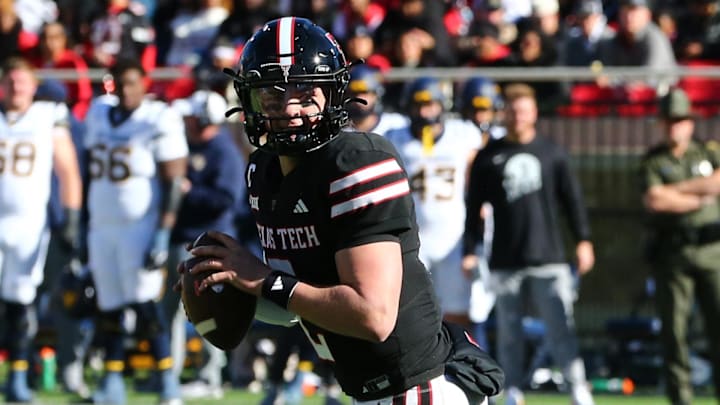Texas Tech quarterback Behren Morton (2) Mandatory Credit: Michael C. Johnson-Imagn Images
