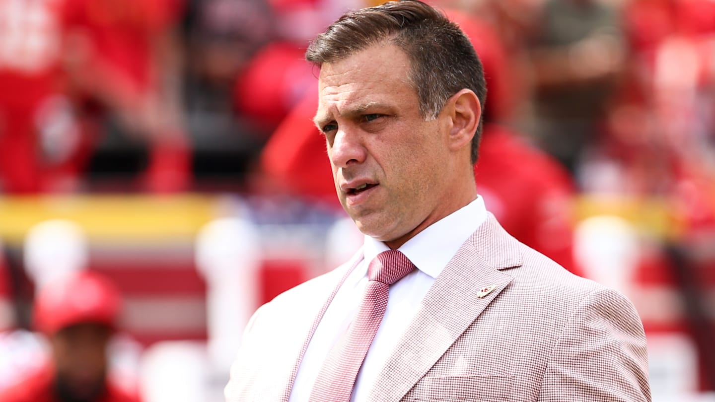 Brett Veach couldn't make a trade and now the Chiefs face a steeper climb