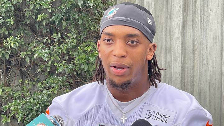 Miami Dolphins RB Ollie Gordon talks to the media following the last practice of minicamp Miami Dolphins RB Ollie Gordon talks to the media following the last practice of minicamp