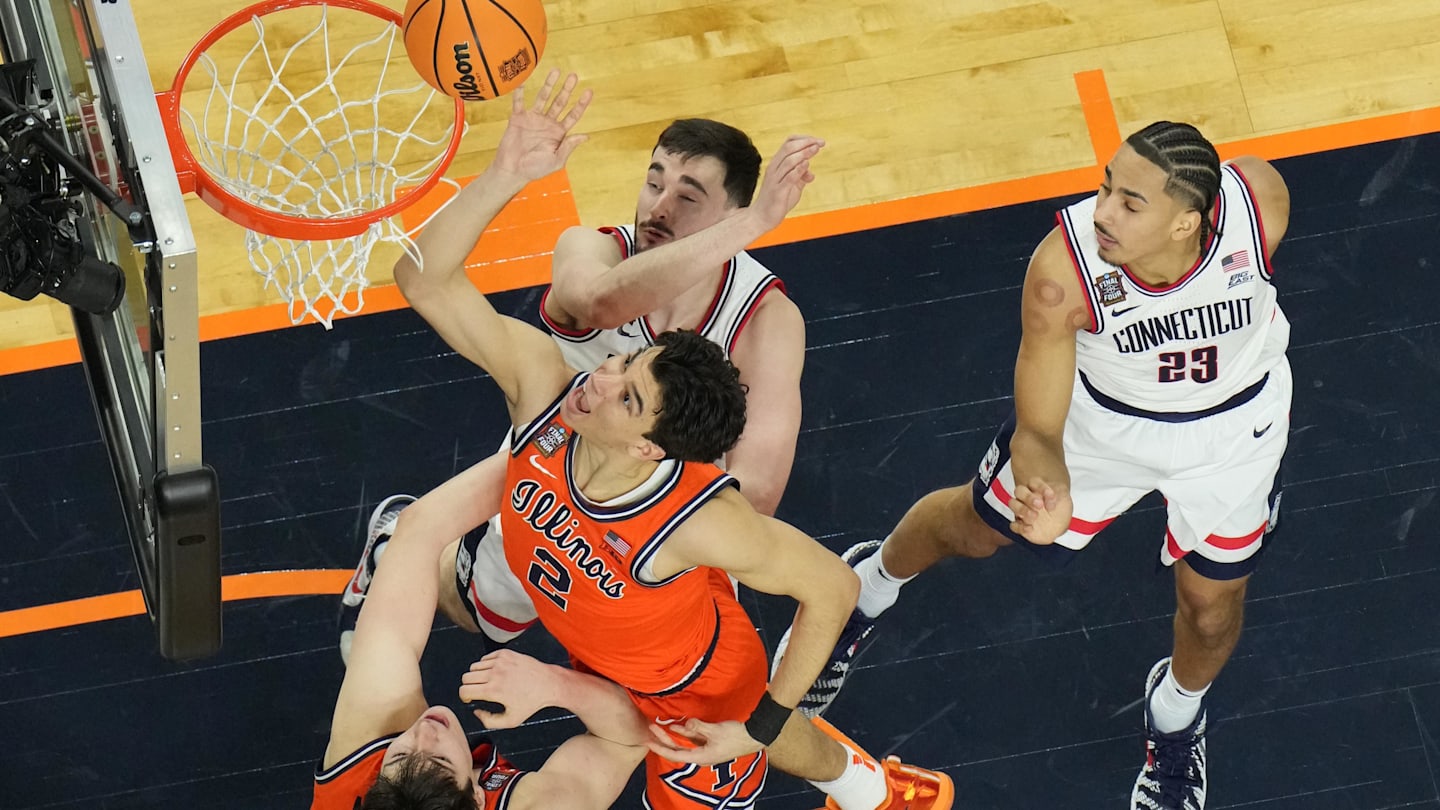 Illinois’ Andrej Stojakovic Declares for NBA Draft While Keeping College Eligibility