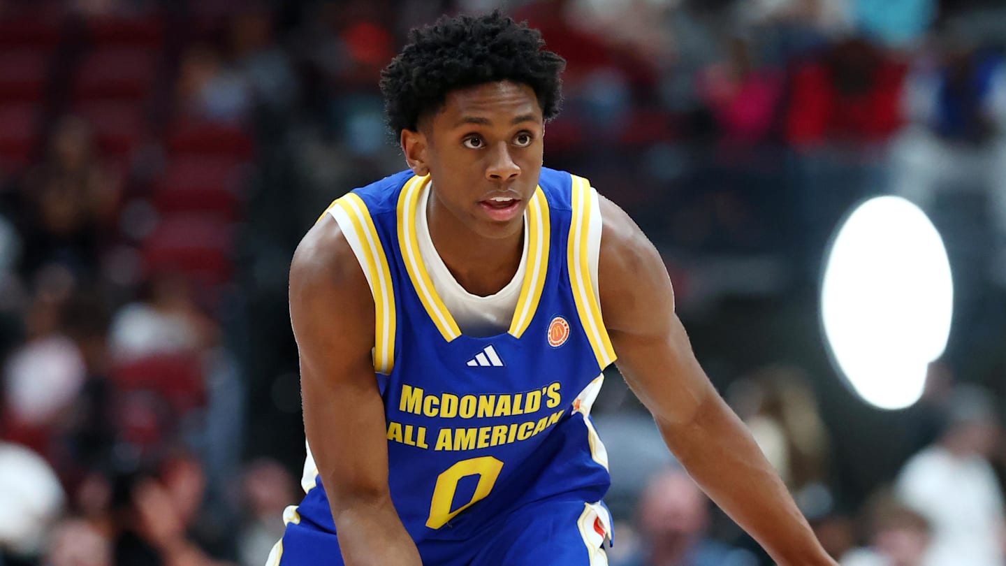 5-Star on Committing to Michigan Basketball: 'It Was Legendary'