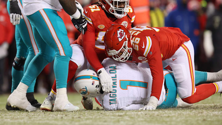 AFC Wild Card Playoffs - Miami Dolphins v Kansas City Chiefs