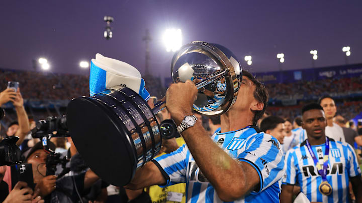 Atual campeão da Copa Sul-Americana, Racing vai disputar a Libertadores em 2025 Atual campeão da Copa Sul-Americana, Racing vai disputar a Libertadores em 2025