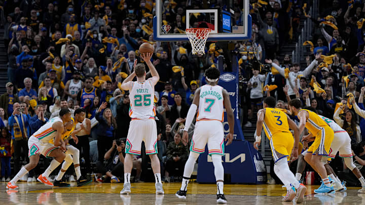 Jakob Poeltl - San Antonio Spurs v Golden State Warriors