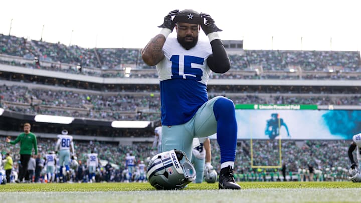Dallas Cowboys running back Ezekiel Elliott (15) before action against the Philadelphia Eagles at Lincoln Financial Field. Dallas Cowboys running back Ezekiel Elliott (15) before action against the Philadelphia Eagles at Lincoln Financial Field.