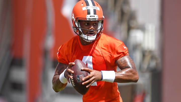 Deshaun Watson es nuevo jugador de los Browns