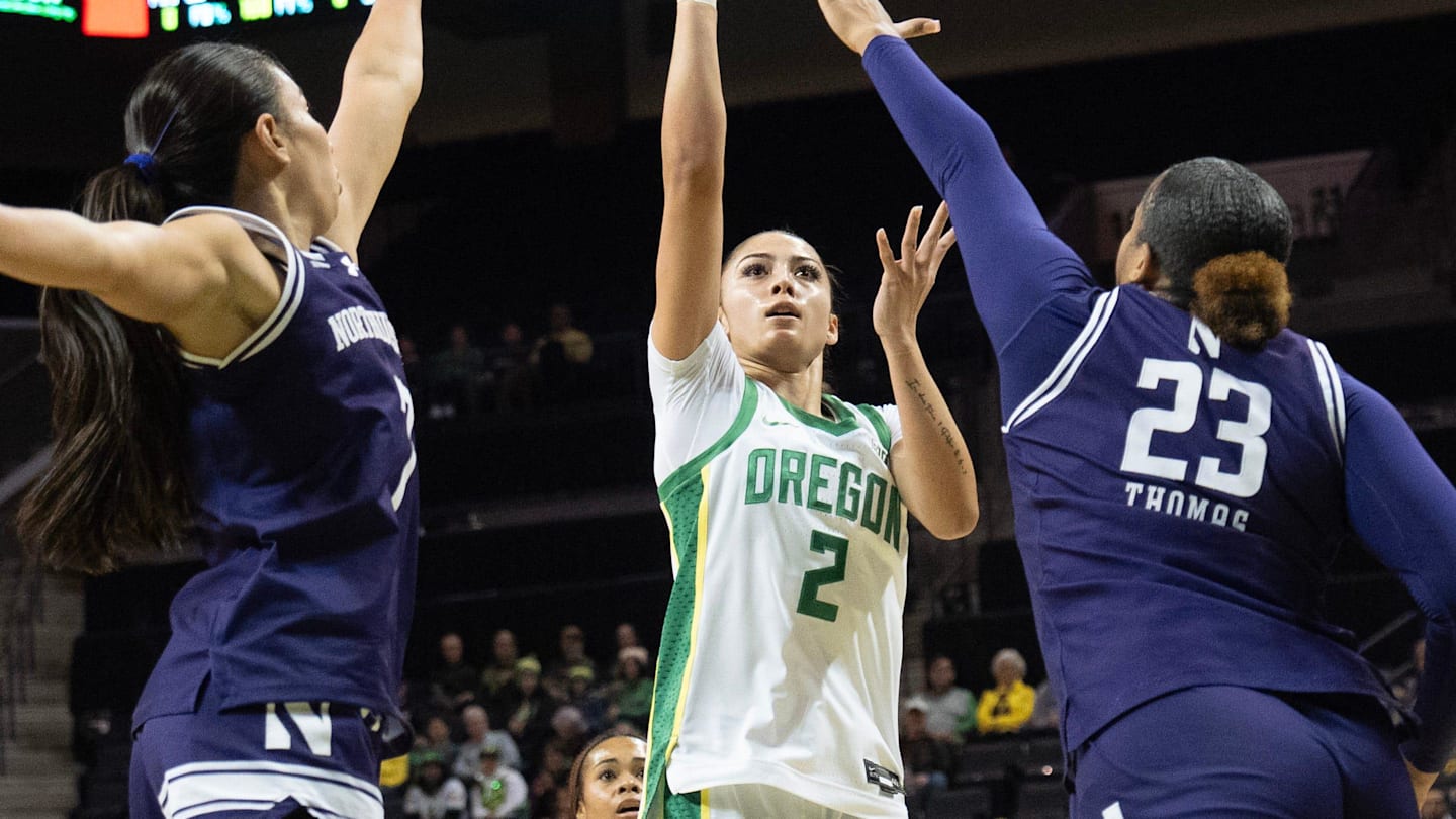 2 Northwestern Women's Basketball Standouts Declare for NCAA Transfer Portal