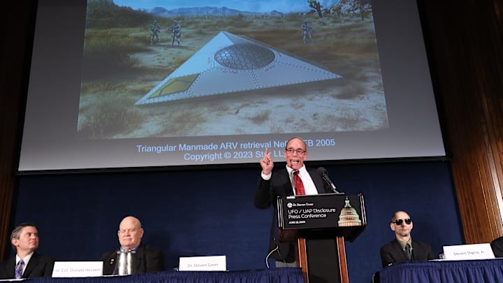 Dr. Steven Greer Holds His UFO/UAP Disclosure Press Conference In Washington, D.C.