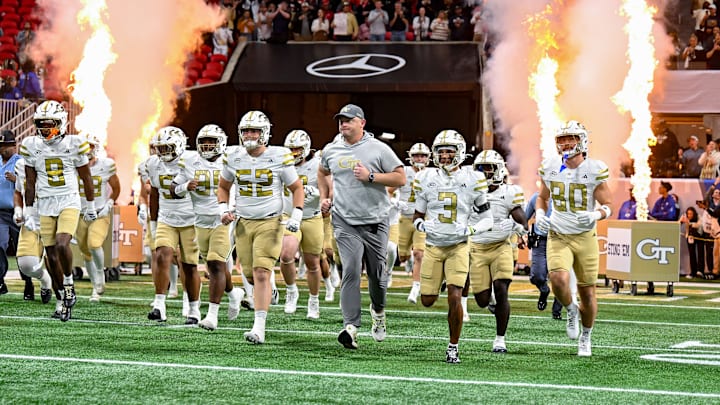 COLLEGE FOOTBALL: NOV 28 Invesco QQQ Atlanta Gridiron Classic Georgia vs Georgia Tech COLLEGE FOOTBALL: NOV 28 Invesco QQQ Atlanta Gridiron Classic Georgia vs Georgia Tech