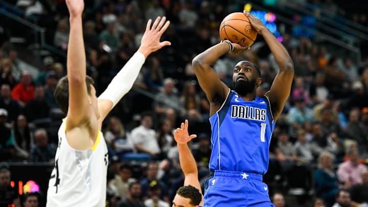 Dallas Mavericks v Utah Jazz