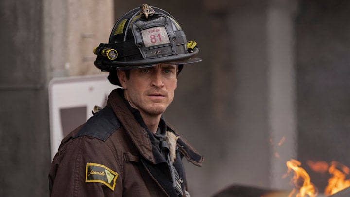 CHICAGO FIRE -- "Relief Cut" Episode 13012 -- Pictured: Jake Lockett as Sam Carver -- 