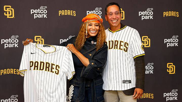 New San Diego Padres owners Kwanza Jones and José E. Feliciano brought plenty of enthusiasm to their introductory press conference Monday. New San Diego Padres owners Kwanza Jones and José E. Feliciano brought plenty of enthusiasm to their introductory press conference Monday.