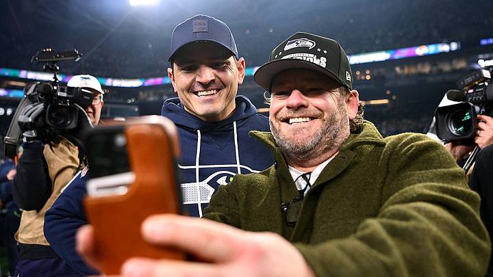 El head coach Mike Macdonald y el GM John Schneider, la dupla que llevó a los Seahawks al Super Bowl. El head coach Mike Macdonald y el GM John Schneider, la dupla que llevó a los Seahawks al Super Bowl.