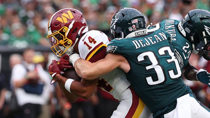 Sep 13, 2026; Philadelphia, Pennsylvania, USA; Washington Commanders wide receiver Antonio Williams (14) carries the ball against Philadelphia Eagles defensive back Cooper DeJean (33) during the first half at Lincoln Financial Field. Mandatory Credit: Bill Streicher-Imagn Images Sep 13, 2026; Philadelphia, Pennsylvania, USA; Washington Commanders wide receiver Antonio Williams (14) carries the ball against Philadelphia Eagles defensive back Cooper DeJean (33) during the first half at Lincoln Financial Field. Mandatory Credit: Bill Streicher-Imagn Images