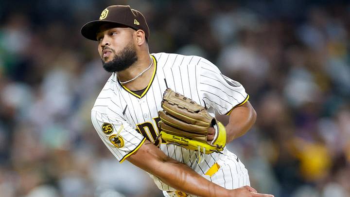 May 26, 2026; San Diego, California, USA; San Diego Padres starting pitcher Randy Vasquez (98) throws a pitch during the sixth inning against the Philadelphia Phillies at Petco Park. Mandatory Credit: David Frerker-Imagn Images