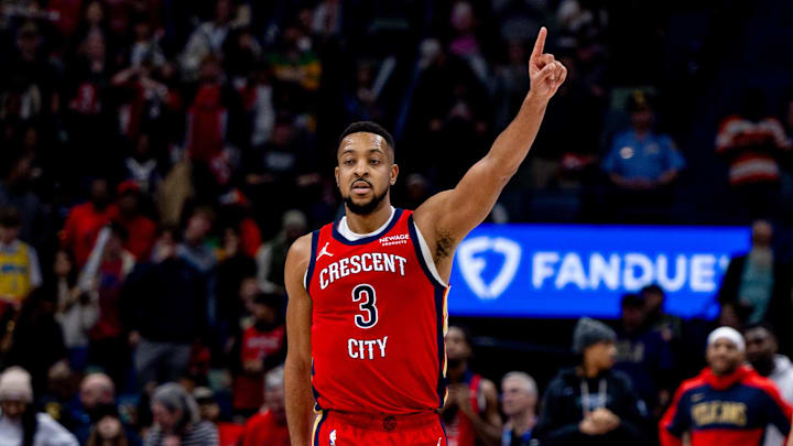 Feb 13, 2025; New Orleans, Louisiana, USA; New Orleans Pelicans guard CJ McCollum (3) reacts to a play against the Sacramento Kings during the second half at Smoothie King Center. Mandatory Credit: Stephen Lew-Imagn Images Feb 13, 2025; New Orleans, Louisiana, USA; New Orleans Pelicans guard CJ McCollum (3) reacts to a play against the Sacramento Kings during the second half at Smoothie King Center. Mandatory Credit: Stephen Lew-Imagn Images