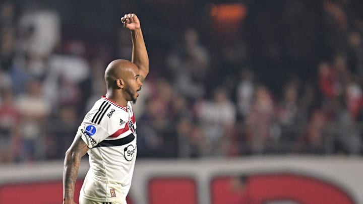 O jogador já demonstrou o desejo de trocar de clube