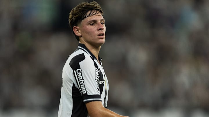 Com Montoro, Botafogo tenta remontada diante do Nacional Potosí 