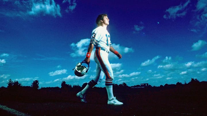 Dan Marino leaving practice.