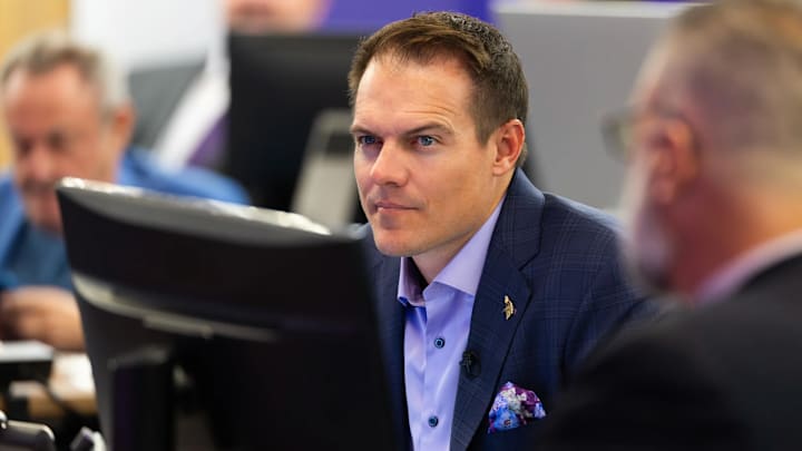 Kevin O'Connell in the Vikings' draft room in 2025. 