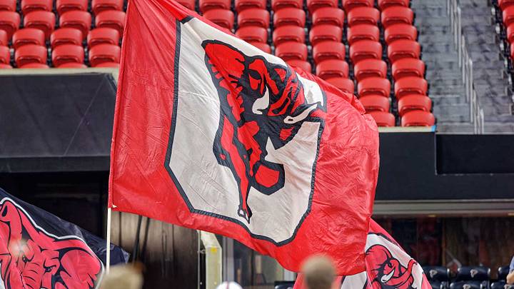 Gainesville Red Elephants football. Gainesville Red Elephants football.