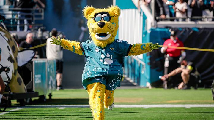 It remains unclear how much exactly the NFL’s top mascots make. 