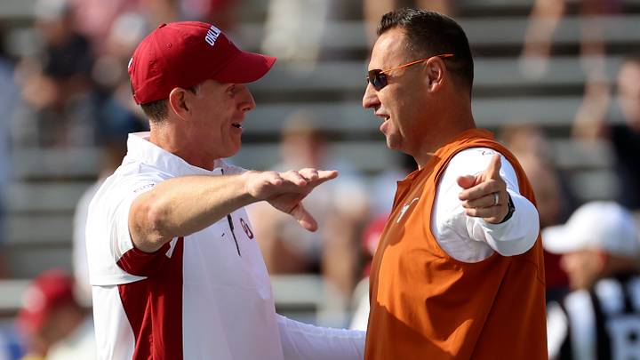Oct 8, 2022; Dallas, Texas, USA; Oklahoma Sooners head coach Brent Venables and Texas Longhorns head coach Steve Sarkisian Oct 8, 2022; Dallas, Texas, USA; Oklahoma Sooners head coach Brent Venables and Texas Longhorns head coach Steve Sarkisian