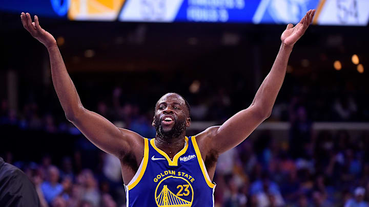 Draymond Green hizo gestos obscenos a la gente de Memphis
