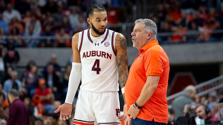 A fake rumor about Johni Broome joining Bruce Pearl in endorsing Donald Trump for president was picked up by a news outlet