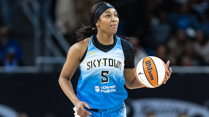 Los Angeles Sparks v Chicago Sky