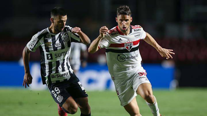 Santos e São Paulo não fazem um bom início de temporada