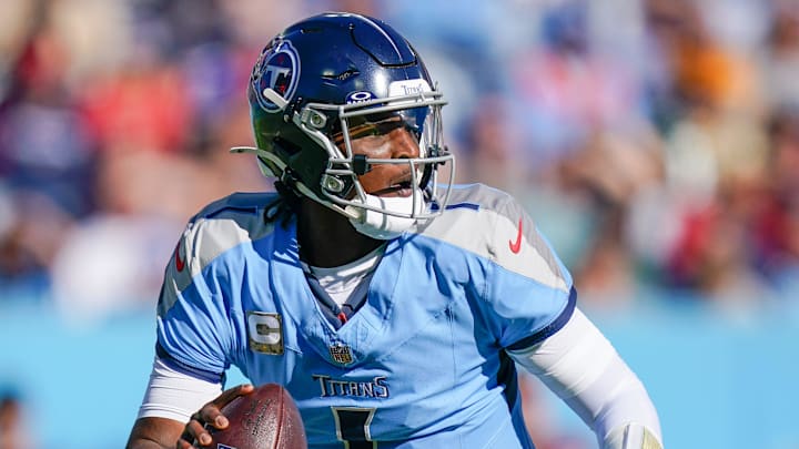 Tennessee Titans quarterback Cam Ward (1) looks for a receiver during the second quarter against the Houston Texans at Nissan Stadium in Nashville, Tenn., Sunday, Nov. 16, 2025. Tennessee Titans quarterback Cam Ward (1) looks for a receiver during the second quarter against the Houston Texans at Nissan Stadium in Nashville, Tenn., Sunday, Nov. 16, 2025.