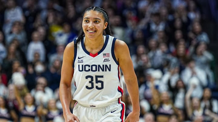 The UConn Huskies and guard Azzi Fudd are massive favorites on Wednesday.