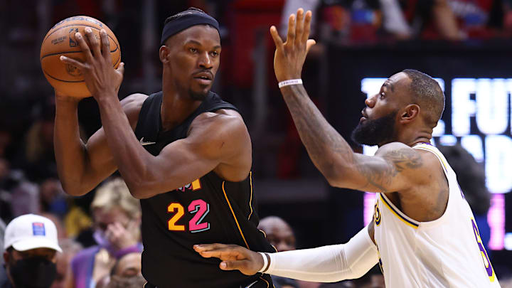Jimmy Butler y LeBron James difícilmente jueguen juntos en los Lakers 