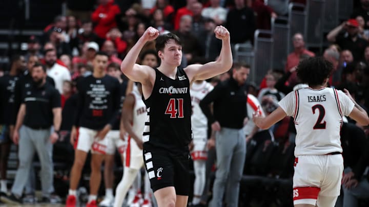 Cincinnati Bearcats upset Texas Tech Red Raiders at United Supermarkets Arena in 2024