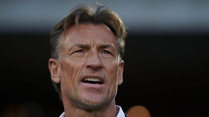 Hervé Renard - sélectionneur de l'équipe de France féminine. Hervé Renard - sélectionneur de l'équipe de France féminine.