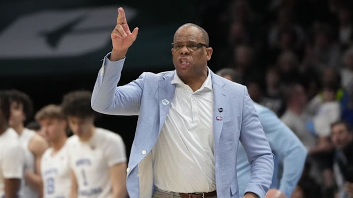 March 23, 2024, Charlotte, NC, USA; North Carolina Tar Heels head coach Hubert Davis reacts