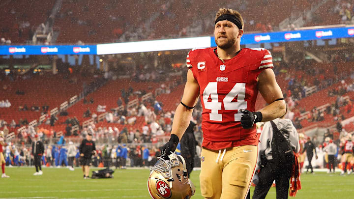 San Francisco 49ers fullback Kyle Juszczyk on the field before a game against the Los Angeles Rams.