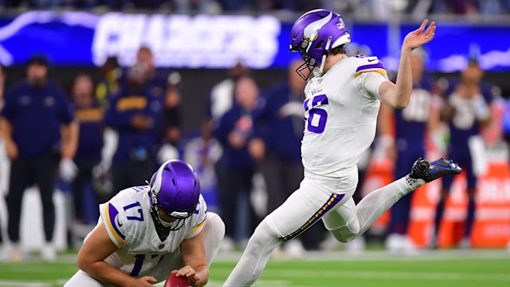 Oct 23, 2025; Inglewood, California, USA; Minnesota Vikings place kicker Will Reichard (16) kicks a field goal against the Los Angeles Chargers during the second half at SoFi Stadium. Mandatory Credit: Gary A. Vasquez-Imagn Images Oct 23, 2025; Inglewood, California, USA; Minnesota Vikings place kicker Will Reichard (16) kicks a field goal against the Los Angeles Chargers during the second half at SoFi Stadium. Mandatory Credit: Gary A. Vasquez-Imagn Images