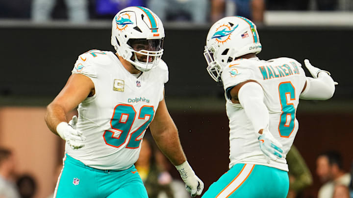 Miami Dolphins v Los Angeles Rams