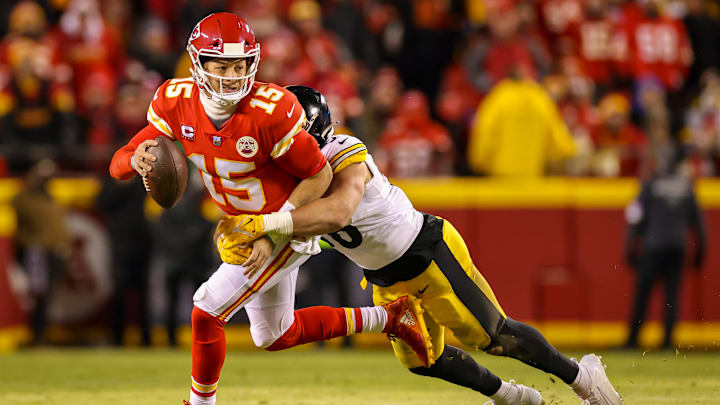 AFC Wild Card Playoffs - Pittsburgh Steelers v Kansas City Chiefs