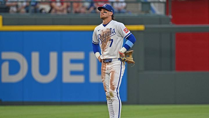 Jun 18, 2026; Kansas City, Missouri, USA; Kansas City Royals shortstop Bobby Witt Jr. (7) reacts after injuring his knee in the fourth inning against the St. Louis Cardinals at Kauffman Stadium. Mandatory Credit: Peter Aiken-Imagn Images Jun 18, 2026; Kansas City, Missouri, USA; Kansas City Royals shortstop Bobby Witt Jr. (7) reacts after injuring his knee in the fourth inning against the St. Louis Cardinals at Kauffman Stadium. Mandatory Credit: Peter Aiken-Imagn Images
