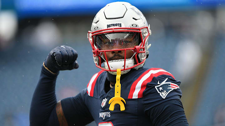 Sep 7, 2025; Foxborough, Massachusetts, USA; New England Patriots wide receiver Stefon Diggs (8) practices before the game against the Las Vegas Raiders at Gillette Stadium. Mandatory Credit: Bob DeChiara-Imagn Images