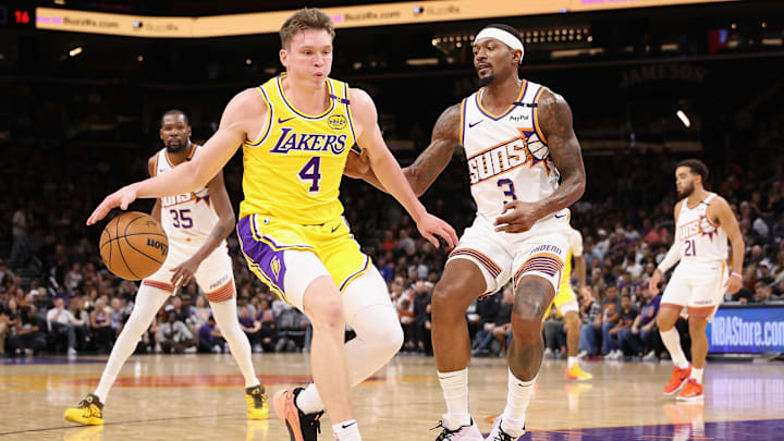 Dalton Knecht causó impacto para Lakers en el primer mes de temporada de NBA   