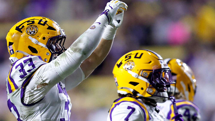 Western Kentucky v LSU Western Kentucky v LSU