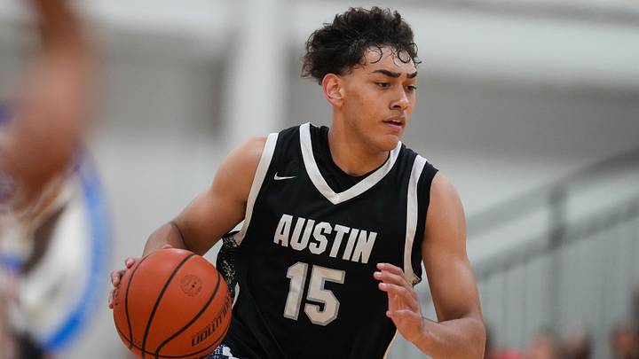 All-Stars South Austin's Micah Mohler (15) rushes up the court.