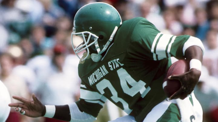 Sep 7,1987; E. Landsing,. MI, USA FILE PHOTO; Michigan State Spartans running back Lorenzo White (34) carries the ball against the Southern California Trojans at Spartans Stadium.  Mandatory Credit: Malcolm Emmons-Imagn Images