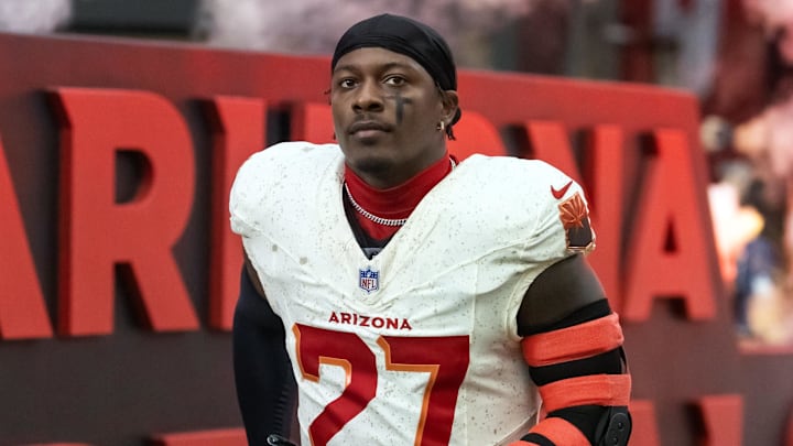Sep 25, 2025; Glendale, Arizona, USA; Arizona Cardinals linebacker Akeem Davis-Gaither (27) against the Seattle Seahawks at State Farm Stadium. Mandatory Credit: Mark J. Rebilas-Imagn Images