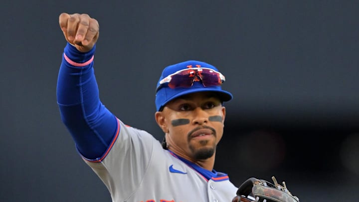 Apr 13, 2026; Los Angeles, California, USA; New York Mets shortstop Francisco Lindor (12) practices before the game against the Los Angeles Dodgers at Dodger Stadium. Mandatory Credit: Jayne Kamin-Oncea-Imagn Images Apr 13, 2026; Los Angeles, California, USA; New York Mets shortstop Francisco Lindor (12) practices before the game against the Los Angeles Dodgers at Dodger Stadium. Mandatory Credit: Jayne Kamin-Oncea-Imagn Images